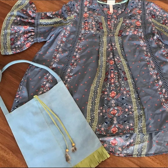 Leather 💯 Authentic - Picture 2 of 5